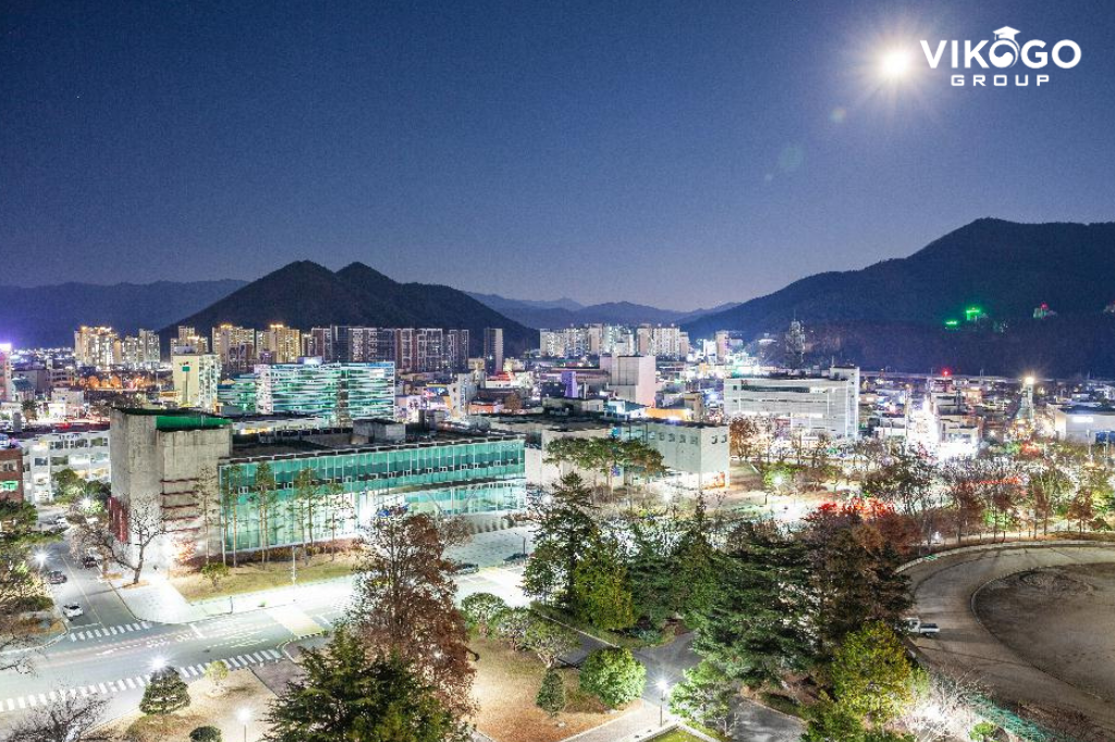 khuôn viên Đại học quốc gia Sunchon