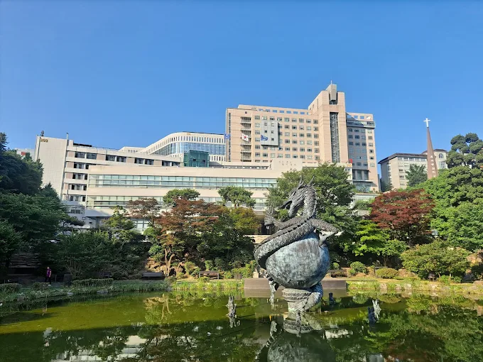 Biểu tượng của trường Đại học Chungang