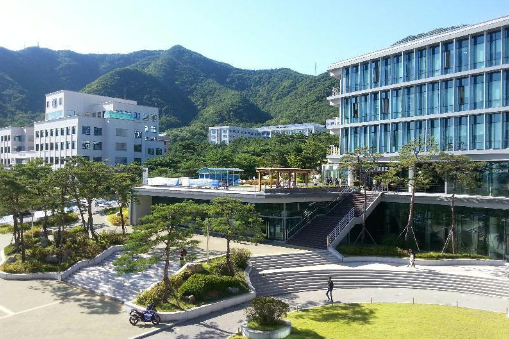 Đại học Semyung