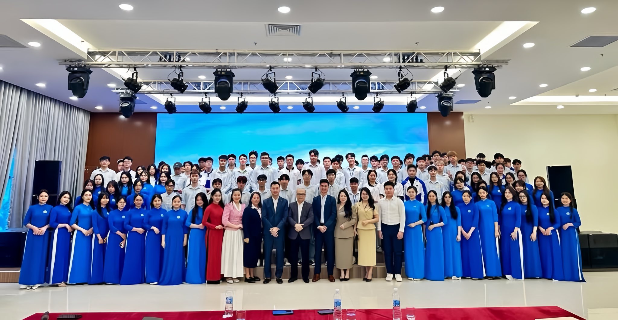 VIKOGO liên kết với các trường Đại học tại Việt Nam triển khai chương trình Du học chuyên ngành thạc sĩ tại Hàn Quốc