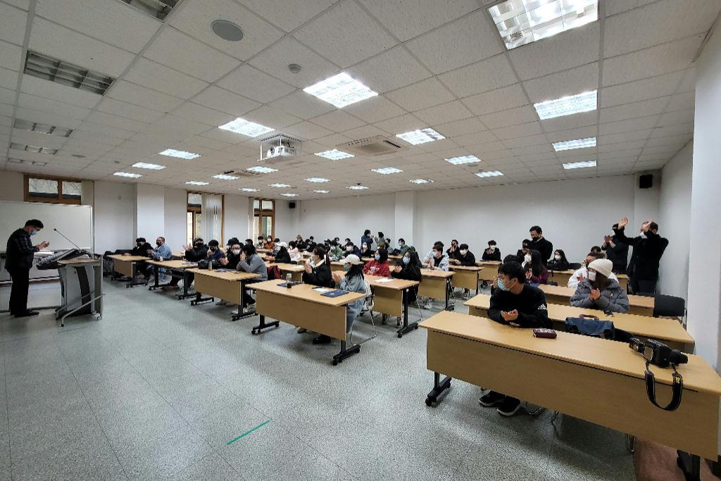 Lớp học tiếng tại Đại học Semyung
