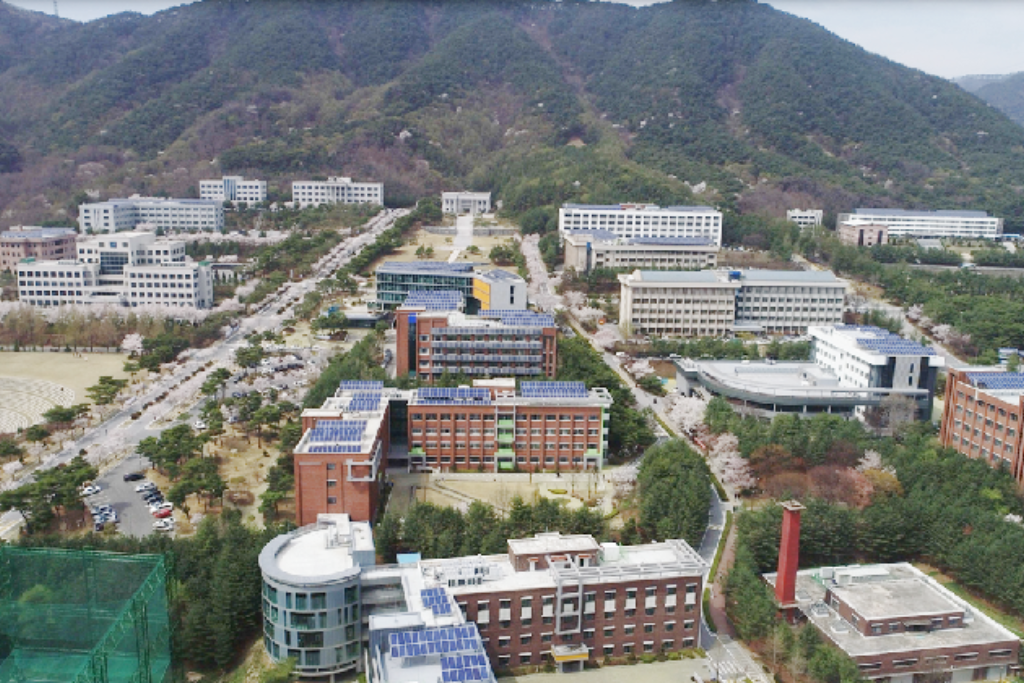 Toàn cảnh khuôn viên Đại học Semyung