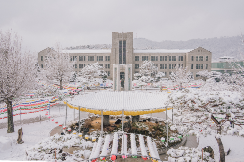 Dai-hoc-dongguk 1