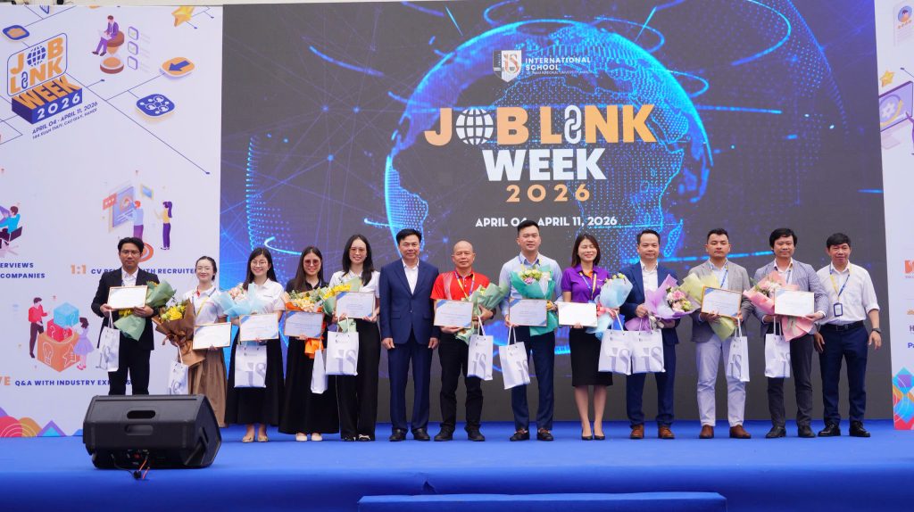 Vikogo-x-vnu-is-job-link-week-2026-1