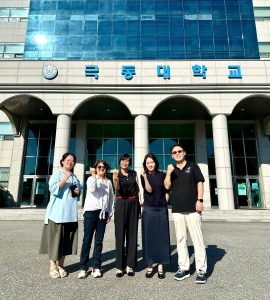 Gặp gỡ đại diện trường Đại học Far East